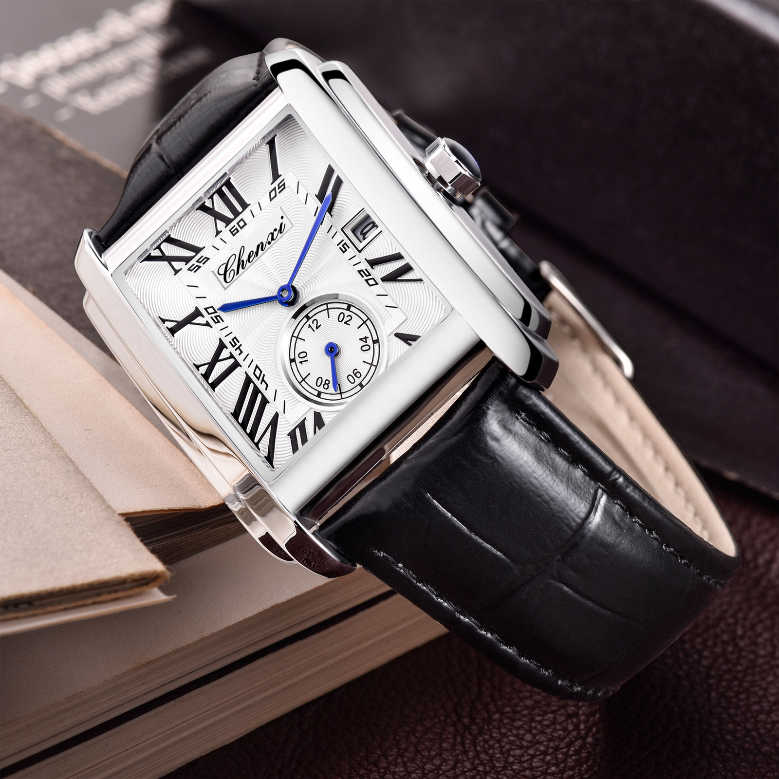Chenxi 8216 新ファッションボーイクラシック長方形 - Luxury Watch Maker のレビューと価格