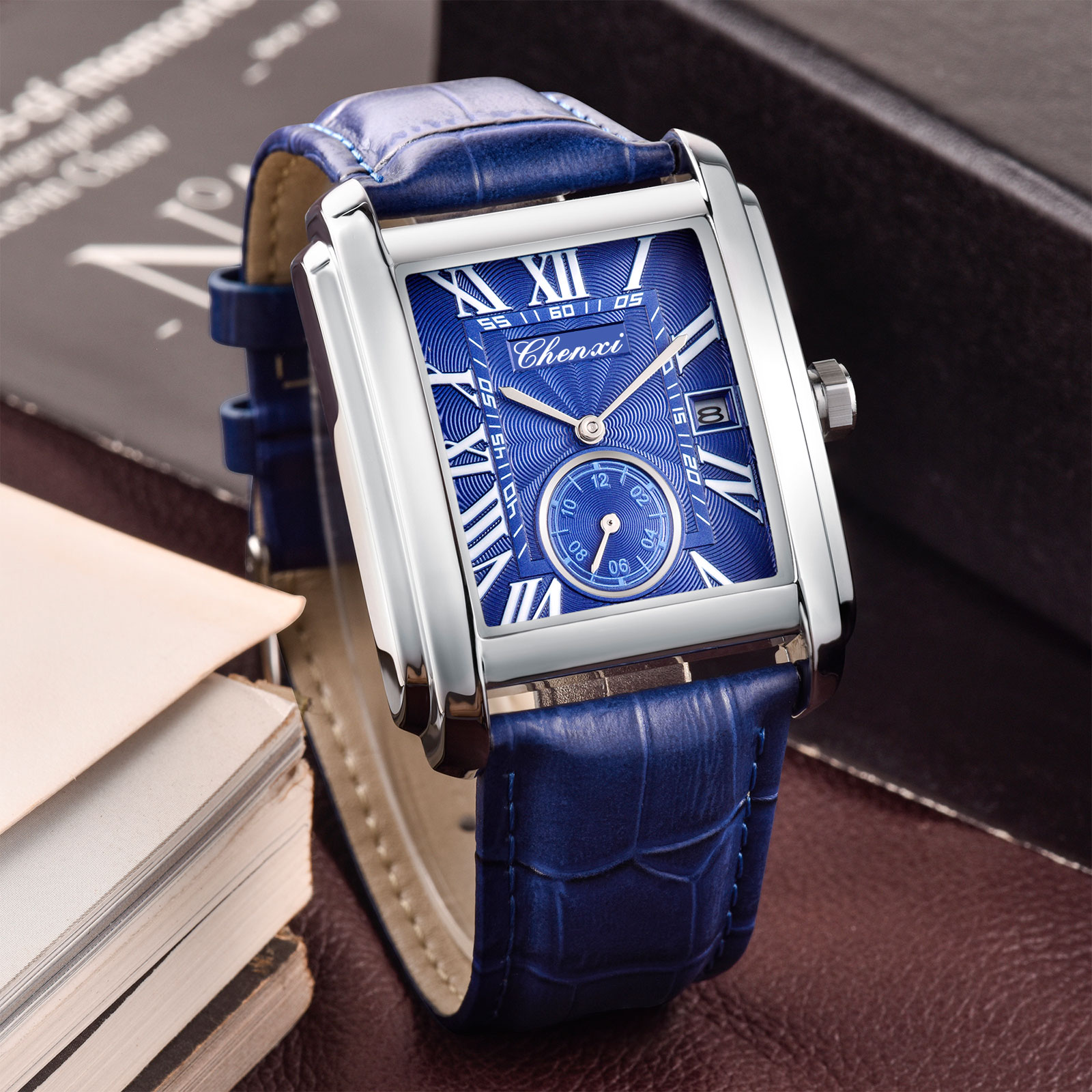 Chenxi 8216 新ファッションボーイクラシック長方形 - Luxury Watch Maker のレビューと価格