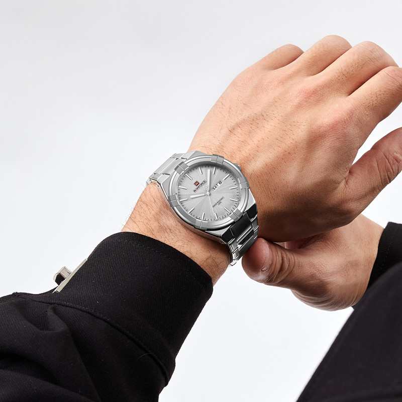 トップブランド NAVIFORCE メンズ腕時計 クォーツ腕 - Luxury Watch Maker のレビューと価格